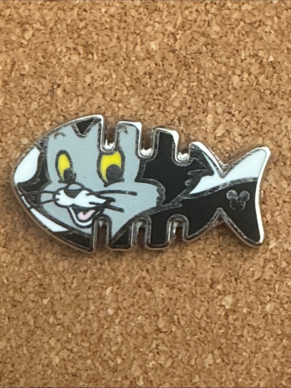 5/$25 Disney Pinocchio Figaro Fishbone Pin